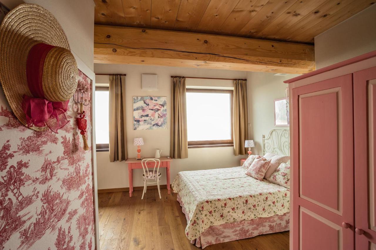 Agriturismo San Genesio Rovagnate Luaran gambar